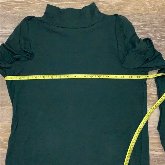 Loft-Ruffle Turtleneck Top EUC - Picture 8 of 9